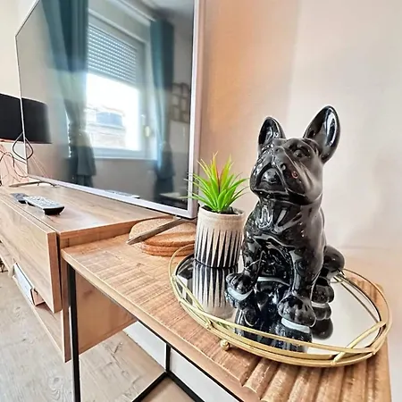 Jean Jaures Un Cocon Equipe Au Coeur De Apartment Reims