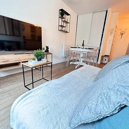 Jean Jaures Un Cocon Equipe Au Coeur De Apartment