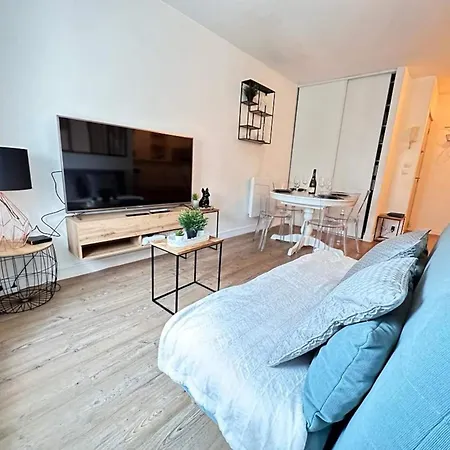 Apartment Jean Jaures Un Cocon Equipe Au Coeur De Reims