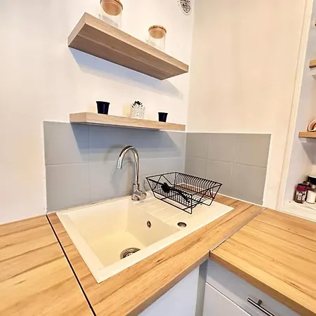 Apartment Jean Jaures Un Cocon Equipe Au Coeur De Reims